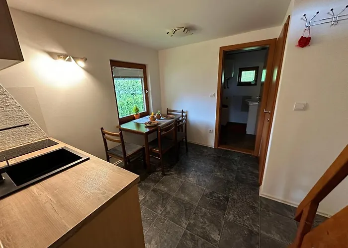 Apartma-Buovc