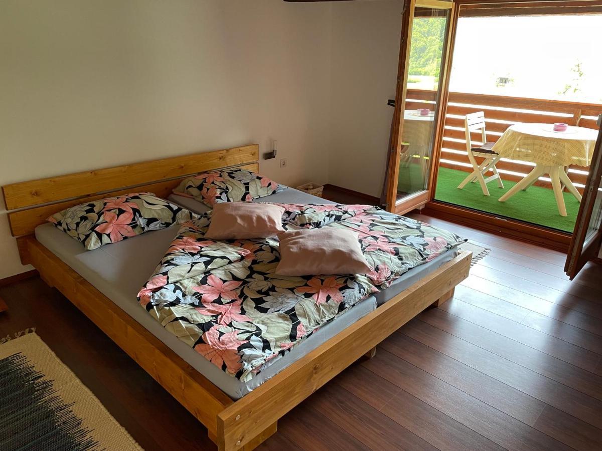 Apartma-buovc Apartment *